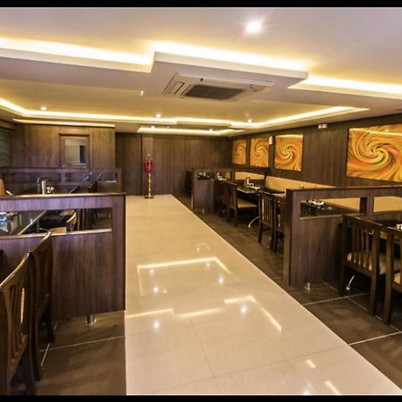 Plaza Hotel Trichy Tiruchirappalli Εξωτερικό φωτογραφία