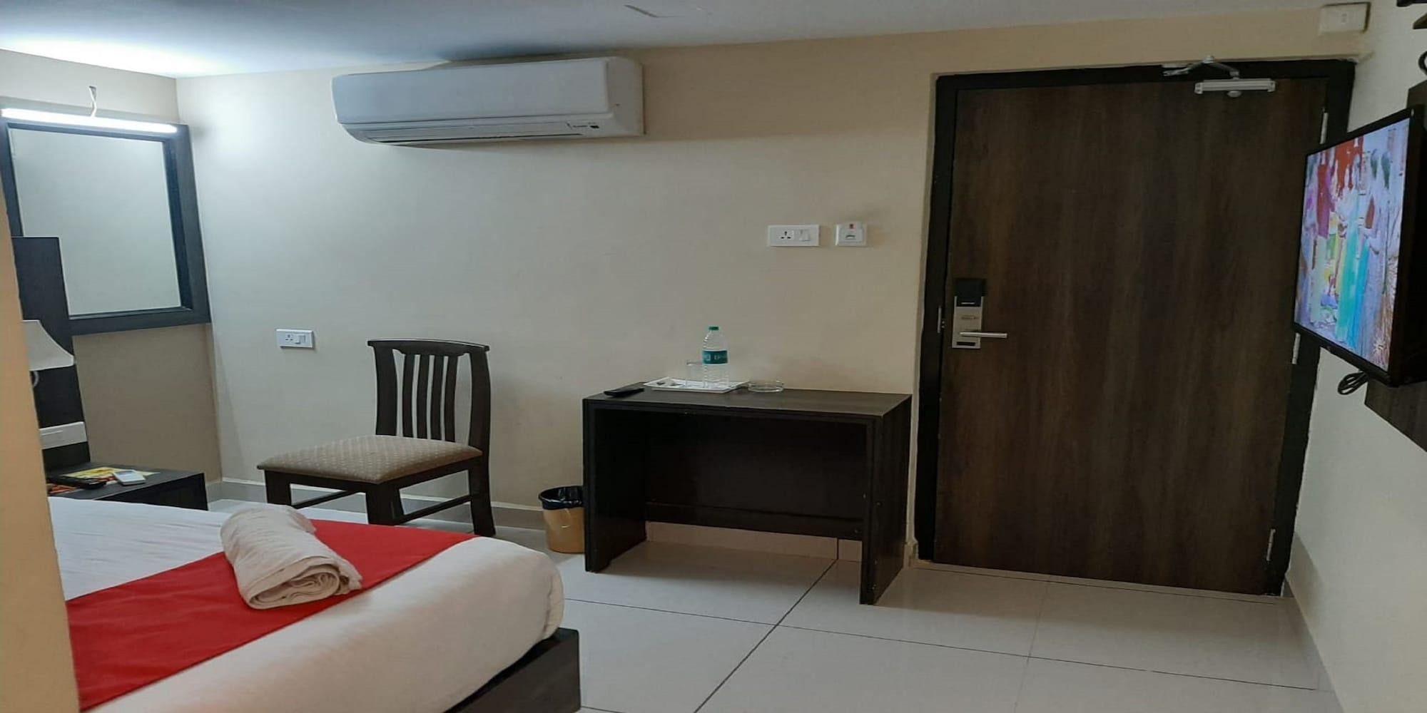 Plaza Hotel Trichy Tiruchirappalli Εξωτερικό φωτογραφία