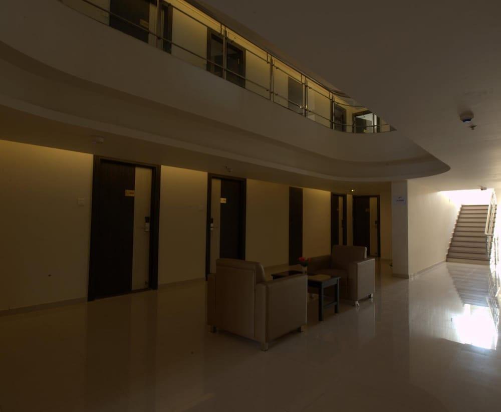 Plaza Hotel Trichy Tiruchirappalli Εξωτερικό φωτογραφία