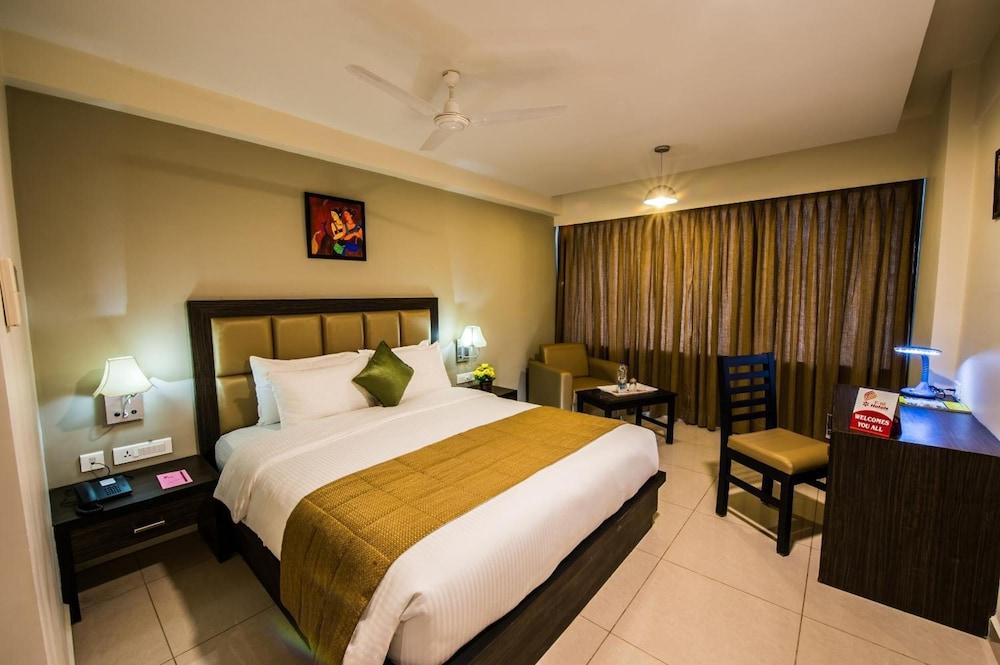 Plaza Hotel Trichy Tiruchirappalli Εξωτερικό φωτογραφία