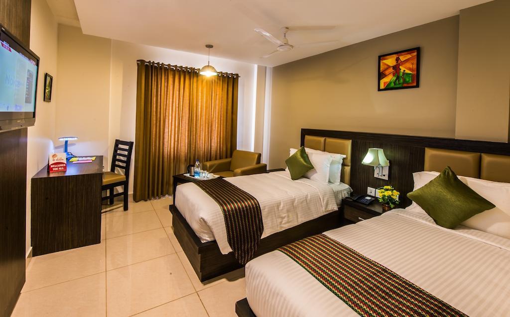 Plaza Hotel Trichy Tiruchirappalli Δωμάτιο φωτογραφία