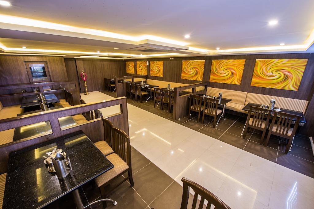 Plaza Hotel Trichy Tiruchirappalli Δωμάτιο φωτογραφία