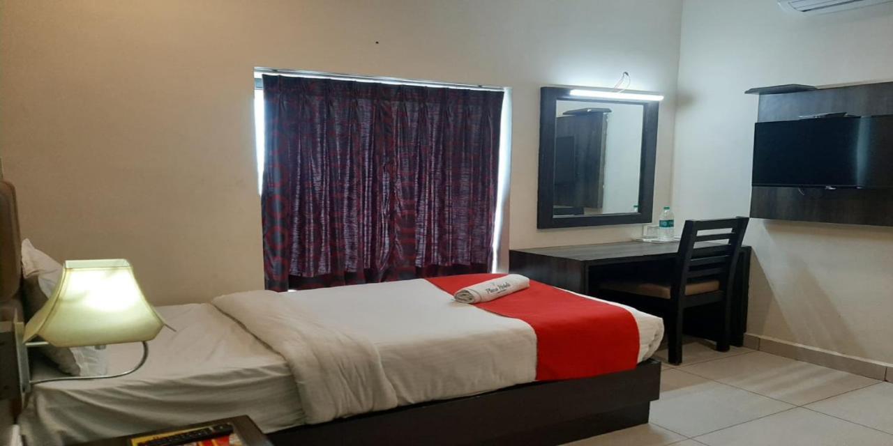 Plaza Hotel Trichy Tiruchirappalli Εξωτερικό φωτογραφία